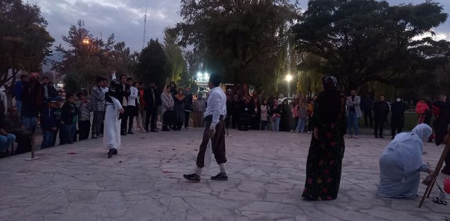 پانزدهمین جشنواره تئاتر «سودای عشق» در قروه برگزار شد