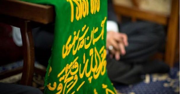 محبت و همدلی در زیر سایه پرچم امام رضا (ع)