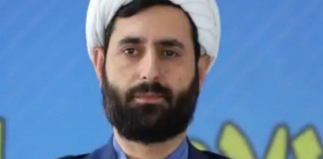 آموزش و آگاهی‌بخشی؛ کلید زنده نگه‌داشتن یاد امام خمینی (ره) است