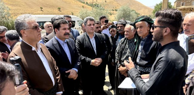 معاون رئیس‌جمهور از روستای سیور مریوان بازدید کرد