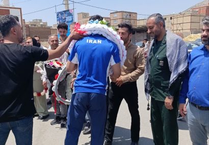 قهرمان کردستانی در مریوان مورد استقبال قرار گرفت