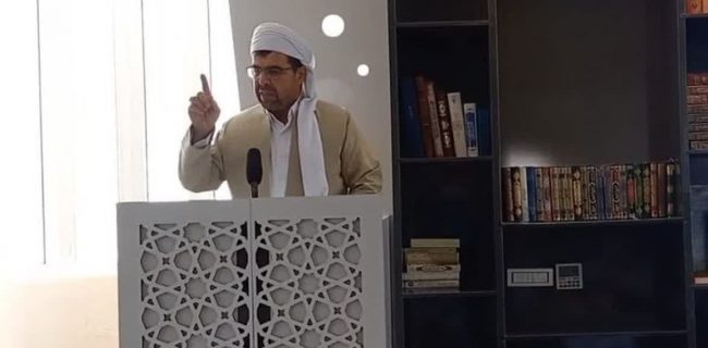 جوانان نباید فریب تبلیغات فریبنده غرب را بخورند
