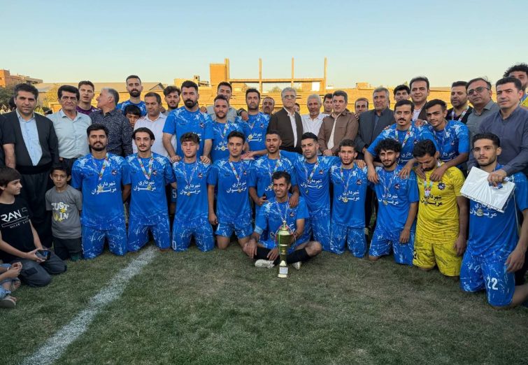 شهرداری مریوان قهرمان جام حذفی فوتبال کردستان شد