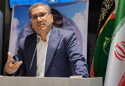 مکتبی فراتر از الگوهای رایج قدرت مکتبی فراتر از الگوهای رایج قدرت