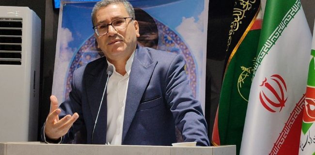 مکتبی فراتر از الگوهای رایج قدرت