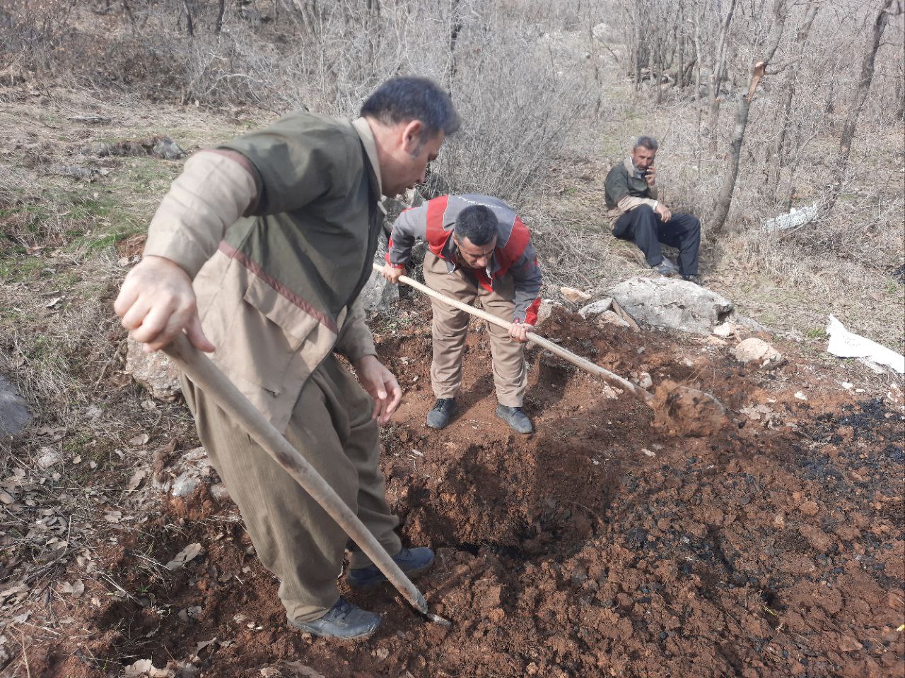 کشف و انهدام دو کوره زغالگیری غیرمجاز در ارتفاعات کوسالان کشف و انهدام دو کوره زغالگیری غیرمجاز در ارتفاعات کوسالان