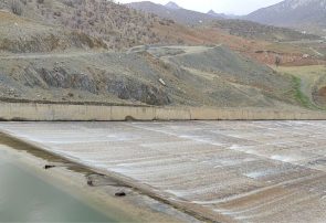 سرریز شدن سد گاران امید تازه‌ای برای توسعه اراضی آبی ایجاد کرد