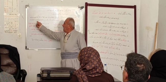 موفقیت چشمگیر زبان کُردی در مریوان