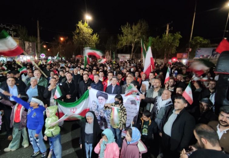 اجتماع جان فدایان مریوانی برای ایران امام رضایی