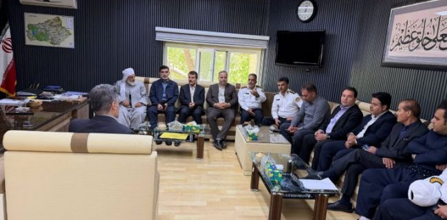 زیرساختها آماده است، پلاک منطقه آزاد بهزودی رونمایی میشود زیرساختها آماده است، پلاک منطقه آزاد بهزودی رونمایی میشود