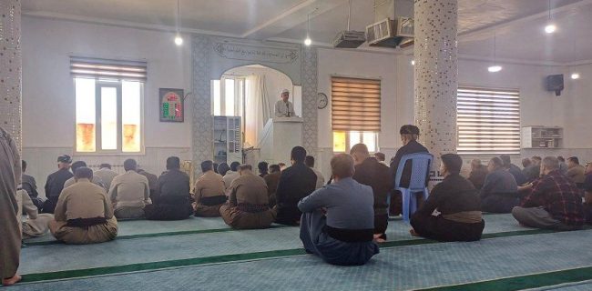 برگزاری نماز باشکوه عید سعید قربان و آیین حلالیت‌طلبی در مساجد مریوان
