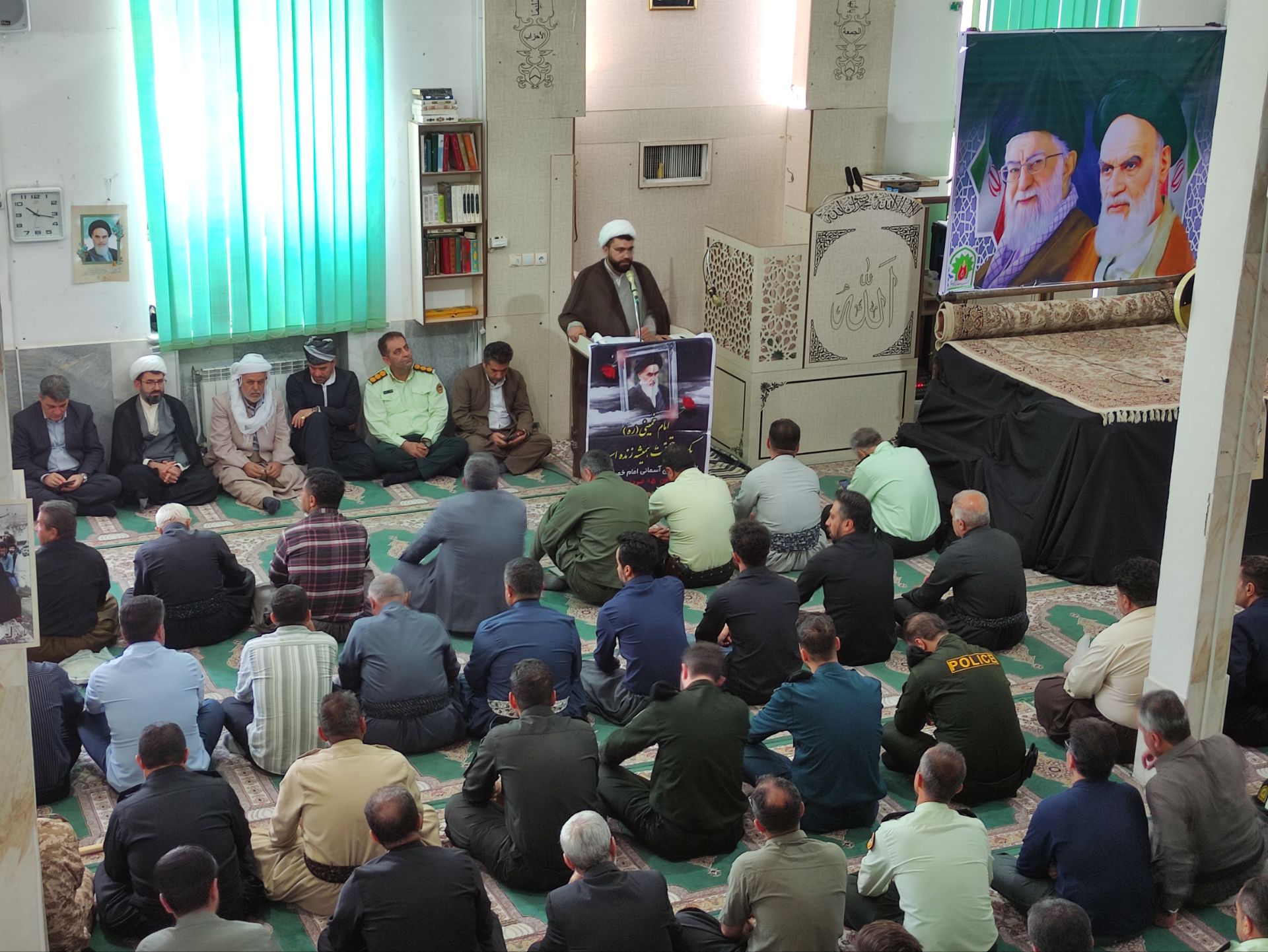 توکل، استقلال و وحدت؛ سه رکن اساسی سیره امام خمینی(ره) توکل، استقلال و وحدت؛ سه رکن اساسی سیره امام خمینی(ره)