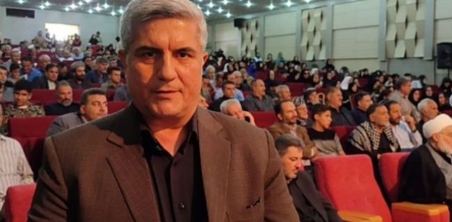 مریوان با تقدیم هزار شهید «قلب تپنده مقاومت» این استان است مریوان با تقدیم هزار شهید «قلب تپنده مقاومت» این استان است