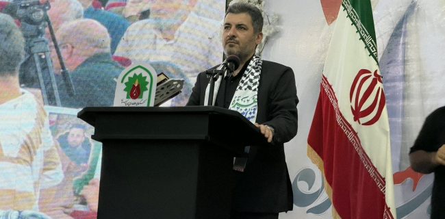 هویت مردم کردستان بر چهار محور «دینی، کردی، ملی و انقلابی» استوار است هویت مردم کردستان بر چهار محور «دینی، کردی، ملی و انقلابی» استوار است