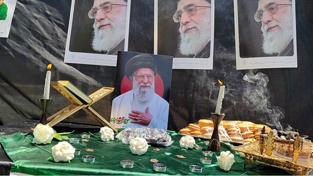 از مریوان تا تهران؛ هجرت عاشقان برای بدرقه رهبر شهید از مریوان تا تهران؛ هجرت عاشقان برای بدرقه رهبر شهید