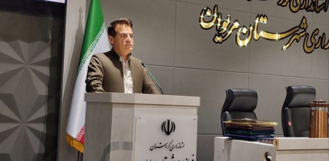 کارمند نمونه با شاخص‌های اداری نمی‌توان سنجید