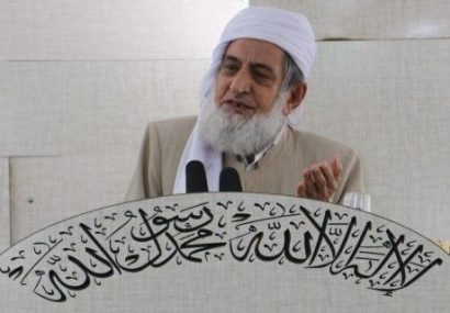 تمسک به قرآن و سنت، راه ماندگاری در مسیر پیامبر(ص) است تمسک به قرآن و سنت، راه ماندگاری در مسیر پیامبر(ص) است