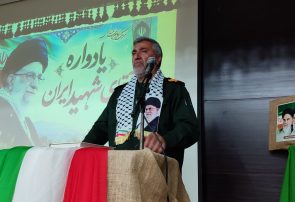 زنان مریوان بیش از مردان در پشتیبانی جنگ اثرگذار بودند
