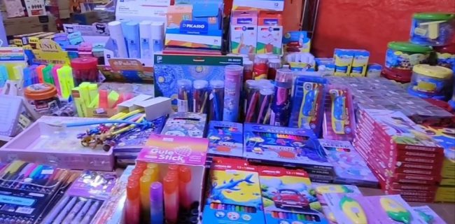 شور و هیجان در بازارهای شهر مریوان در آستانه مهر شور و هیجان در بازارهای شهر مریوان در آستانه مهر