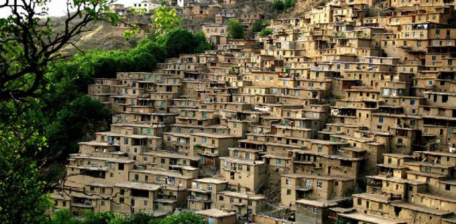 ستون‌های استوارِ زاگرس و حافظانِ میراثِ سبز